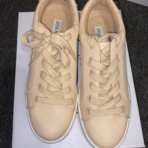 Steve Madden Bertie shoes